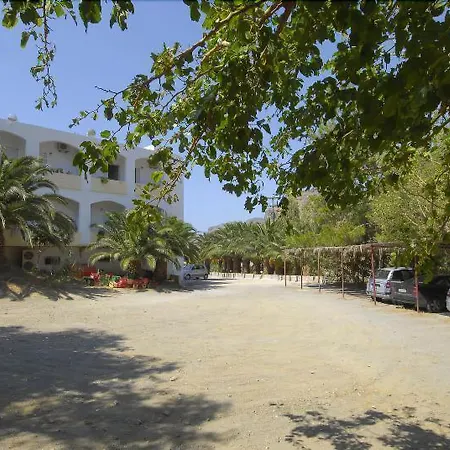Ammoudi Aparthotel