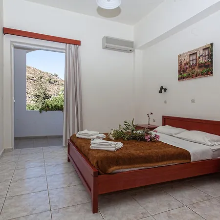 Aparthotel Ammoudi 2*