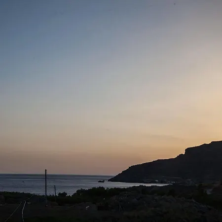 Ammoudi Aparthotel Damnoni