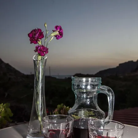 Ammoudi Damnoni